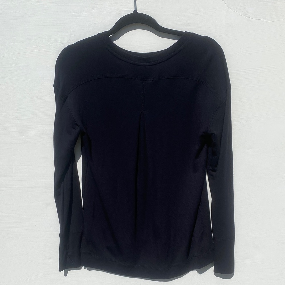 3 In A BUNDLE -All In Motion- Long Sleeve Pullover Sweatshirt | Lightweight | - Picture 7 of 12